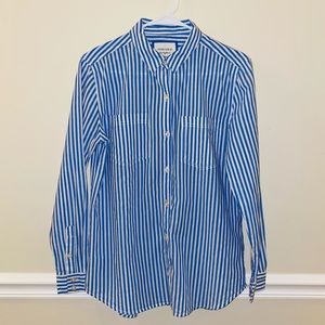 Forever 21 blue and white stripe button down